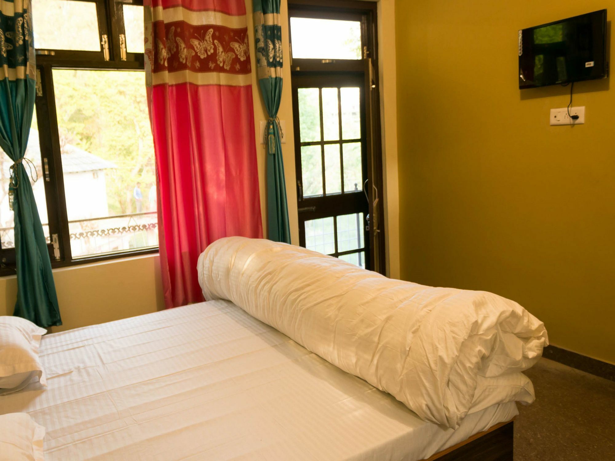 דרמסאלה Oyo Home 13409 Cozy Stay מראה חיצוני תמונה